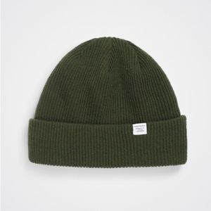 BNWT NORSE WOOL BEANIE